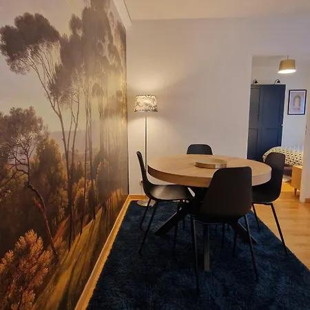 Apartment Chez Valerian, Gare De Chantilly