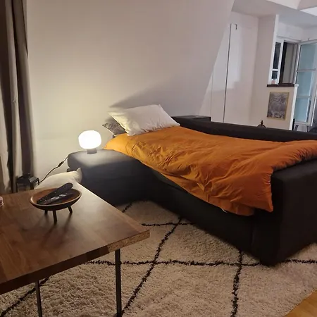 Appartement Chez Valérian, Gare De *
